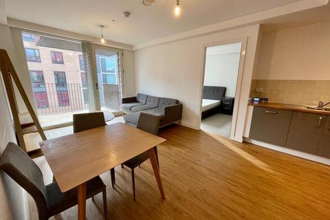 2 bedroom apartment to rent, Stretford Road, Hulme, Manchester, Lancshire, M15 5GF