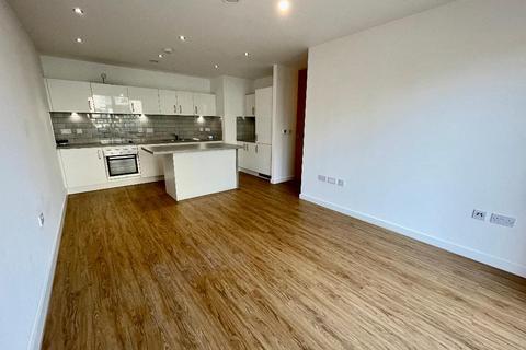2 bedroom apartment to rent, City Road, Hulme, Manchester, M15 5GP
