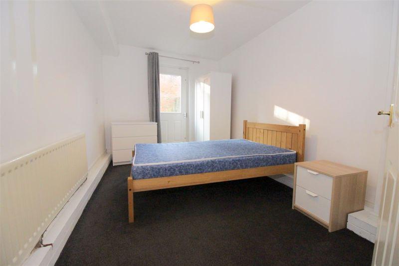 Old Laundry Court, Norwich 1 bed in a house share £395 pcm (£91 pw)