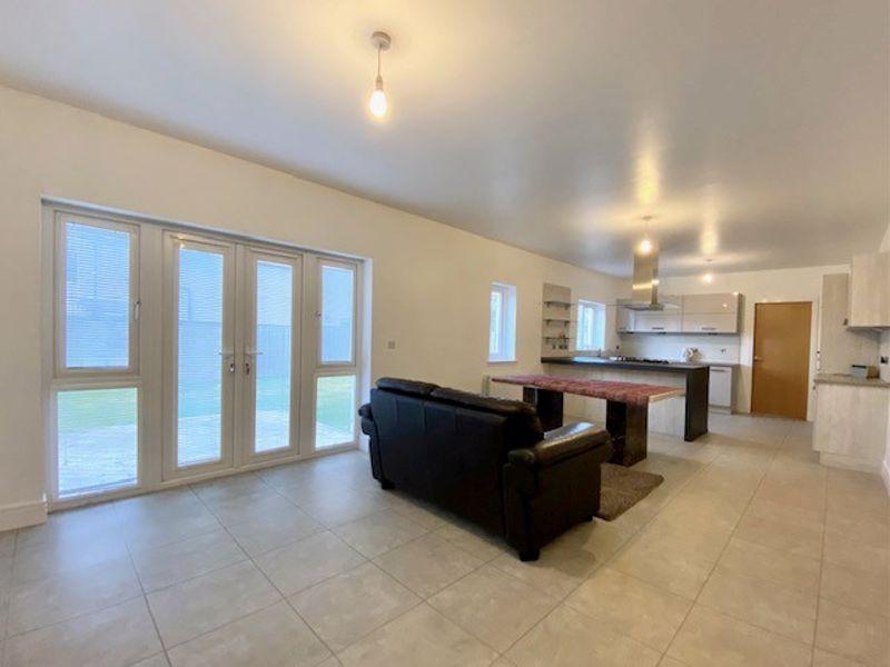 Hannah Wynd, St Quivox, Ayr 5 bed detached house £350,000