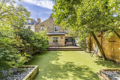 9 Tivoli Road, London, N8 8RE
