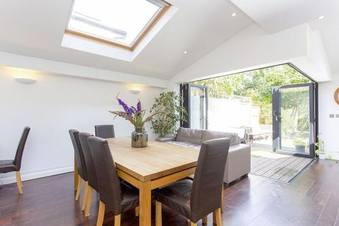 9 Tivoli Road, London, N8 8RE
