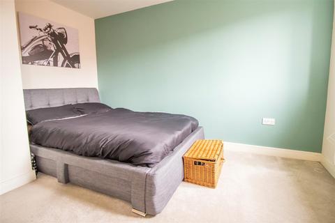 57 Anglia Way, Great Denham, Bedford, MK40 4SD