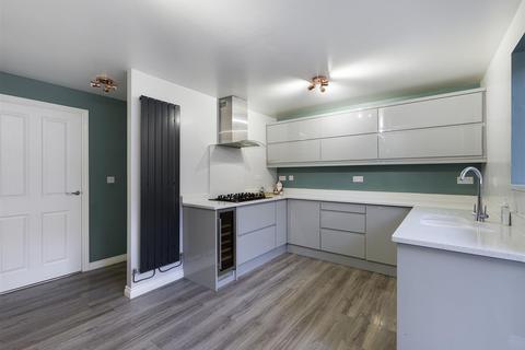 3 Bowes Gardens, Springwell, Gateshead, NE9 7NZ