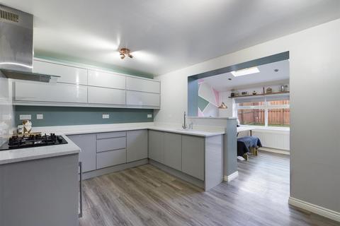 3 Bowes Gardens, Springwell, Gateshead, NE9 7NZ