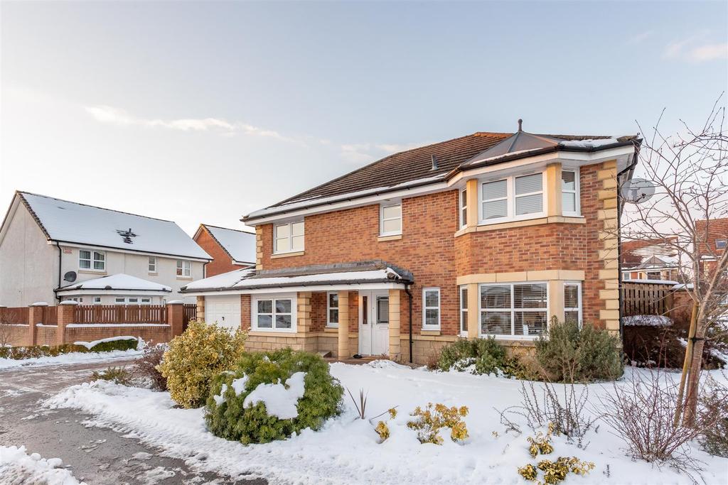 Cooper Drive, Perth 5 bed detached house £295,000