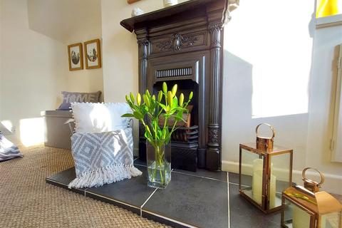 83 Areley Common, Stourport-on-severn, DY13 0NG