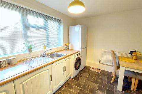 83 Areley Common, Stourport-on-severn, DY13 0NG