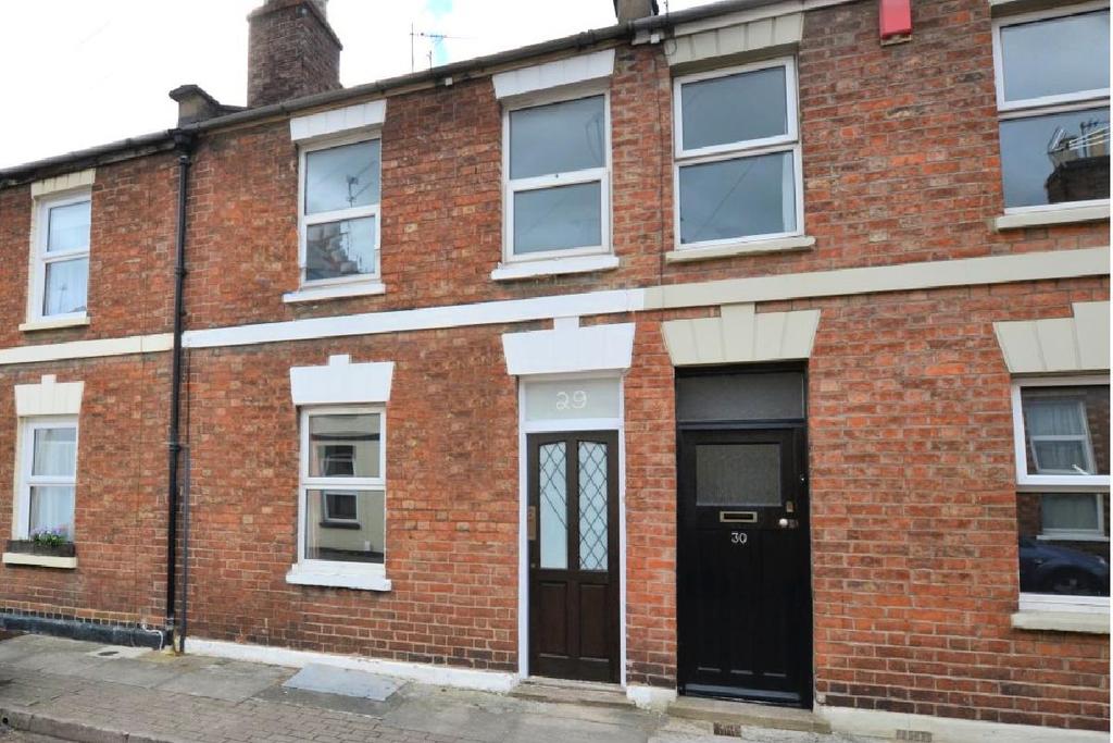 Bloomsbury Street, Cheltenham 4 bed terraced house £875 pcm (£202 pw)