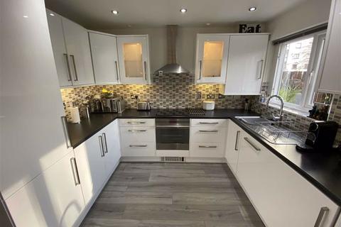 21 Calico Close, Salford, M3 6AH