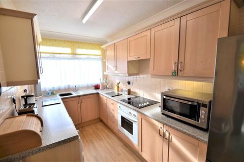 2 bedroom flat for sale - Queens Road, Wilmslow
