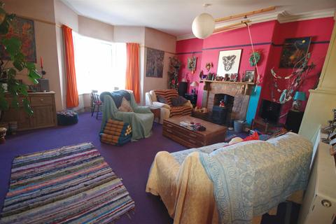 3 Cambrian Terrace, Borth, SY24 5HU