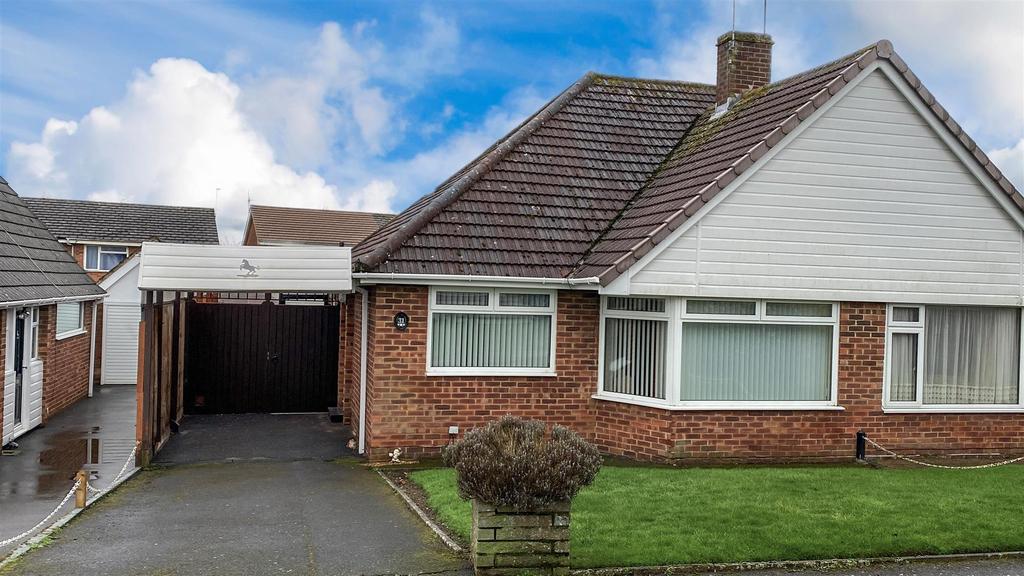 Madginford Road, Bearsted, Maidstone 2 bed bungalow for sale £349,950