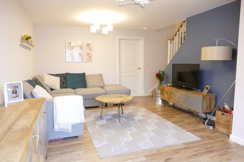 5 Bell Garth, Market Weighton, York, YO43 3GQ