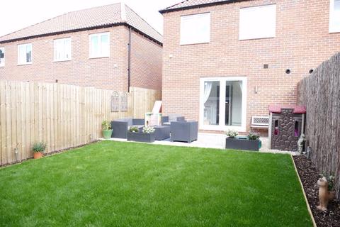 5 Bell Garth, Market Weighton, York, YO43 3GQ