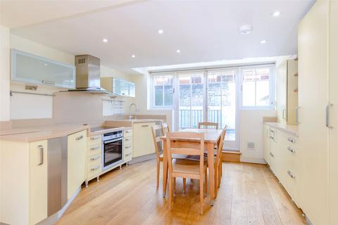 undefined, Little St. Marys Lane, Cambridge, Cambridgeshire, CB2