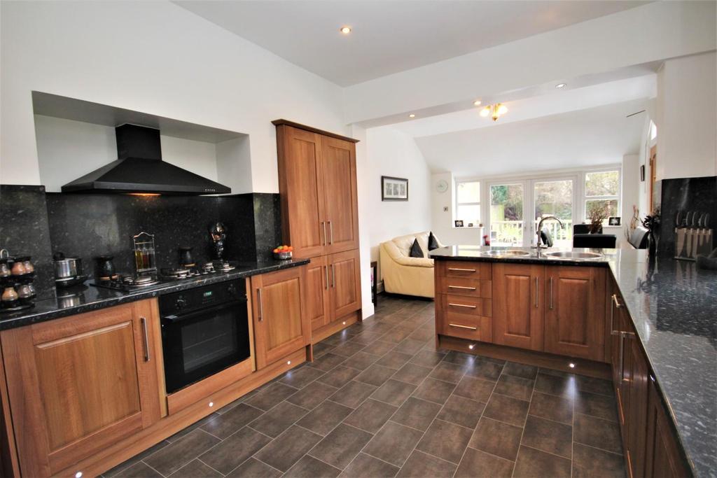 Kitchen area