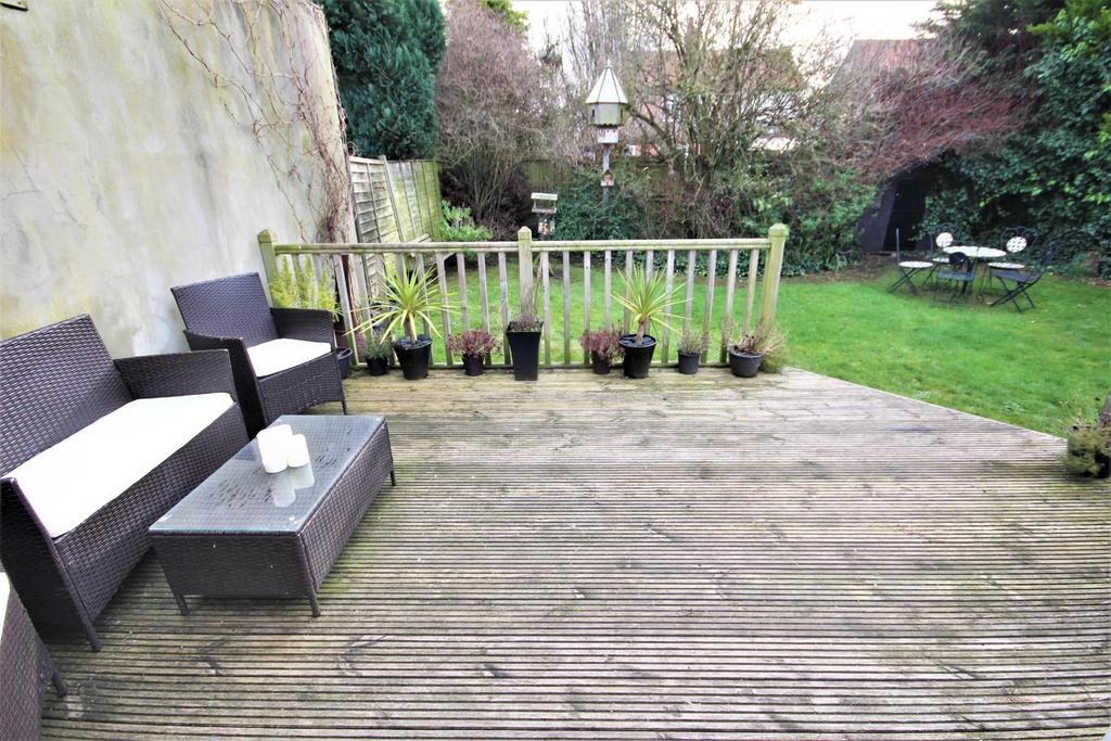 Decking area