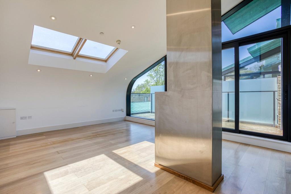 House in Cambridge - View 3