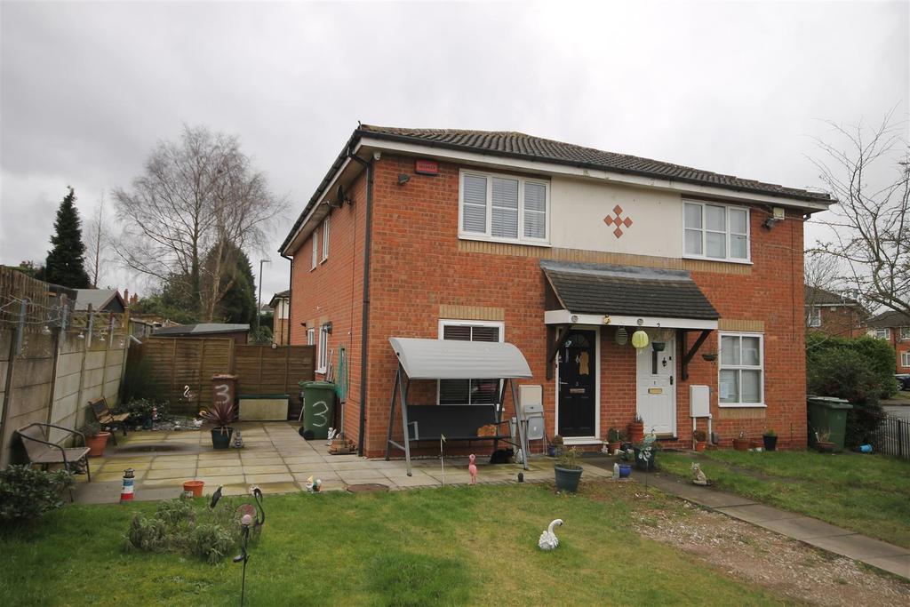 Wareham Close, Walsall, WS3 1TU 1 bed semidetached house £110,000