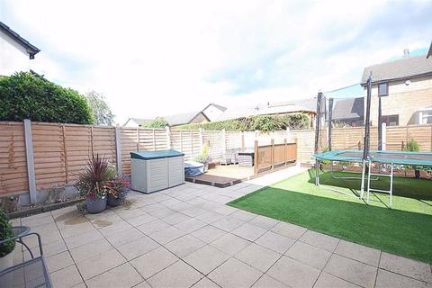 18 Bent Lea, Huddersfield, HD2 1QW