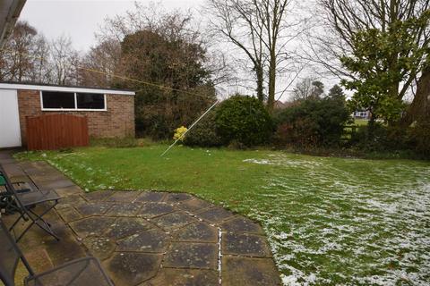 2 bedroom detached house to rent, The Coppice, Bishopthorpe, York