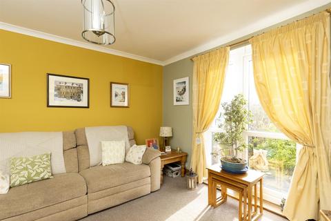 35 Arncliffe Road, Leicester, LE5 1HB
