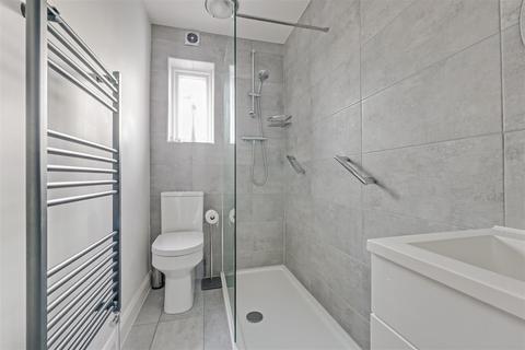 2 Appleton Road, Benfleet, SS7 5DB