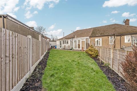 2 Appleton Road, Benfleet, SS7 5DB