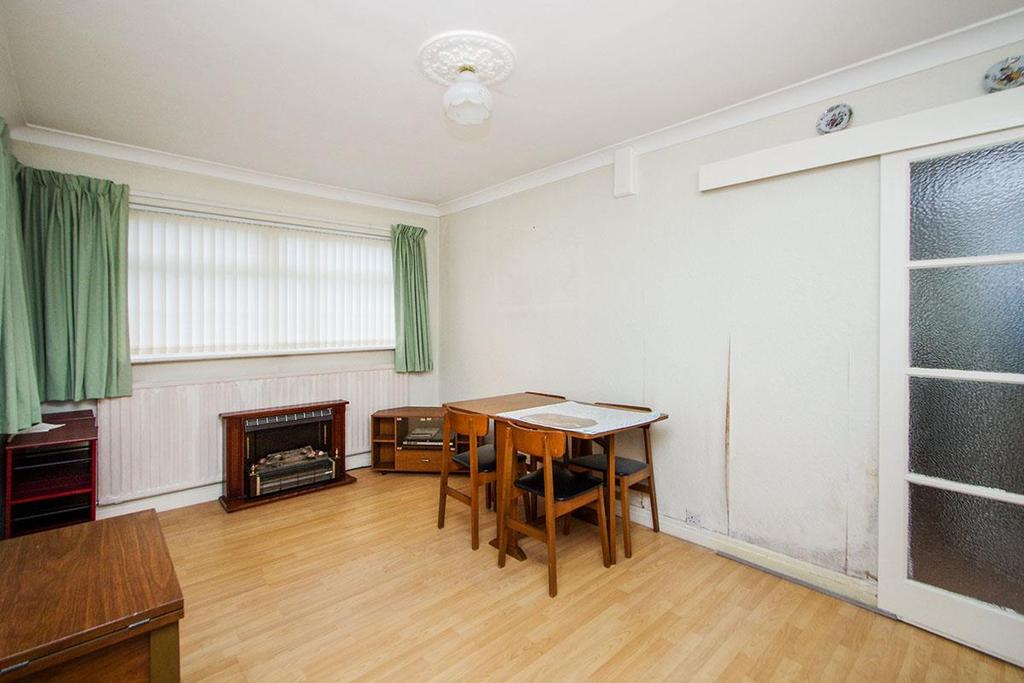 Belper Road, West Hallam, Ilkeston 3 bed detached house £249,950