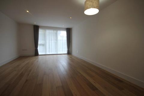2 bedroom apartment to rent, Marlowe House, Kingsley Walk, Cambridge, CB5