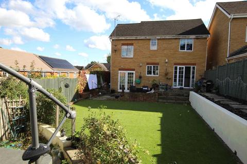 32 Tymawr, Caversham, Reading, RG4 7XR
