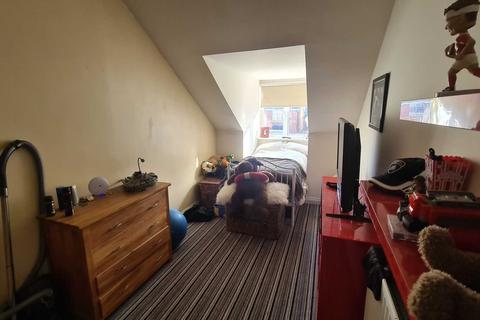 32 Tymawr, Caversham, Reading, RG4 7XR