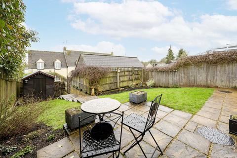 16 Cross Leys, Chipping Norton, OX7 5HG