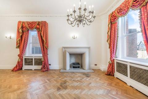 104 Alleyn Road, London, SE21 8AH