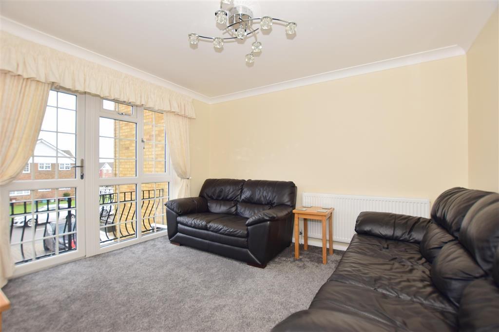 Macklands Way, Rainham, Gillingham, Kent 3 bed townhouse £265,000