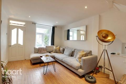 133 Marks Road, Romford, RM7 7AF
