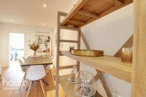 133 Marks Road, Romford, RM7 7AF