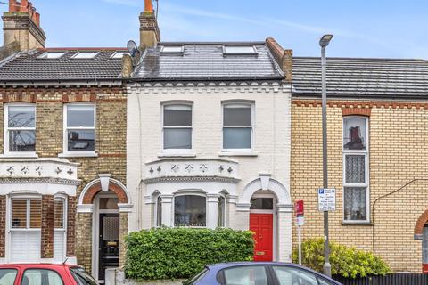 39 Moffat Road, London, SW17 7EZ