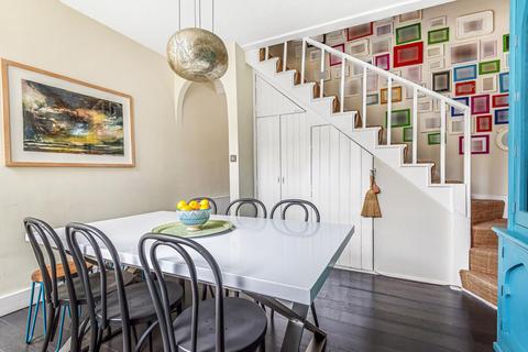 39 Moffat Road, London, SW17 7EZ