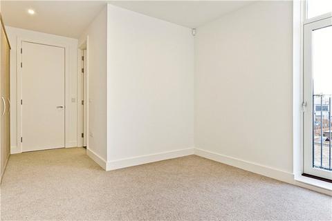 2 bedroom apartment to rent, Gresham House, Partridge Close, Trumpington, Cambridge, CB2