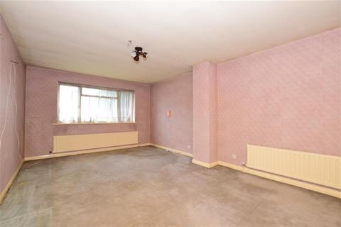 9 Bentley Way, Woodford Green, IG8 0SE
