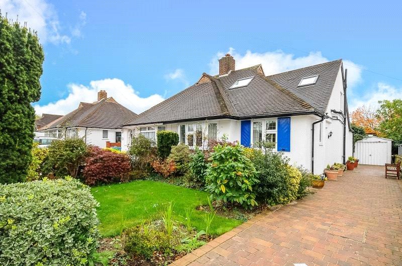 Woodlawn Crescent, Twickenham, TW2 4 bed bungalow £700,000