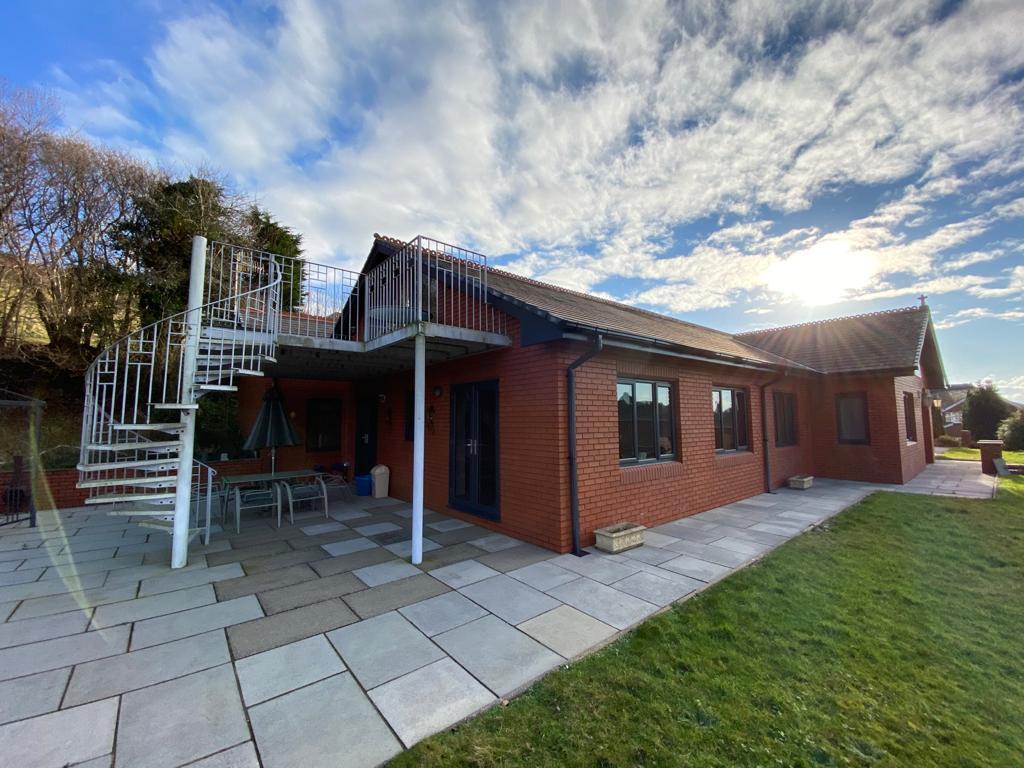 Sawel Court, Pontarddulais, Swansea 5 bed detached bungalow £795,000