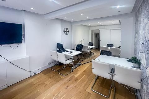 Office to rent, Star Street, Central London