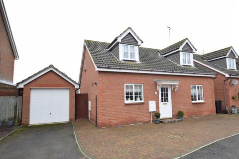 10 Benhall Close, Clacton-on-sea, CO16 7PB