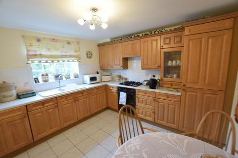 10 Benhall Close, Clacton-on-sea, CO16 7PB