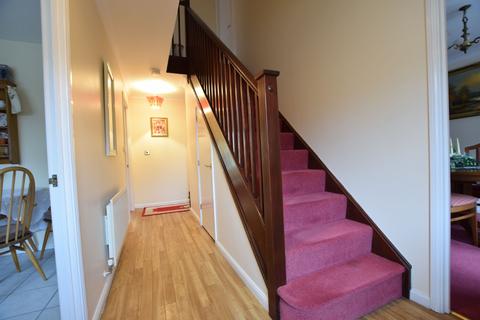 10 Benhall Close, Clacton-on-sea, CO16 7PB