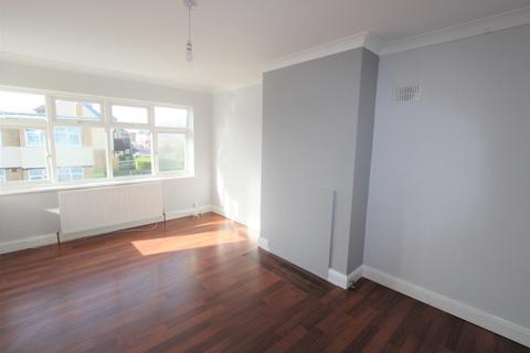 3 Lincoln Close, London, SE25 5ET