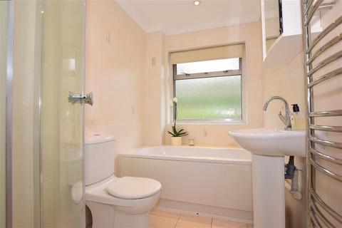 107a Downs Road, Istead Rise, Gravesend, DA13 9HD